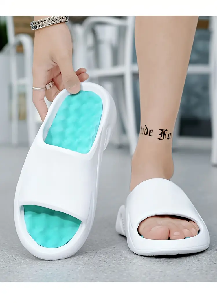 unisex 1 pair eva slides for women 2024 fashionable massage insole slippers non slip odor resistant indoor outdoor beach strap sandals solid color Product details 3