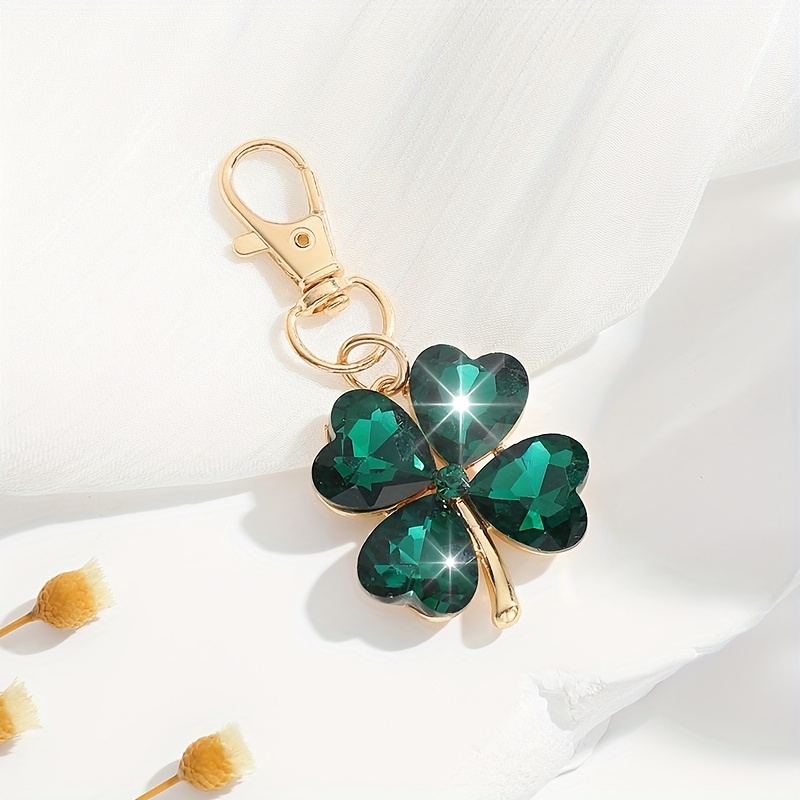 TEMU 1pc Elegant Rhinestone-encrusted Clover-shaped Keychain With Golden-tone – Key Accessory & Gift For Women, Perfect For Bags And Purse Decor,