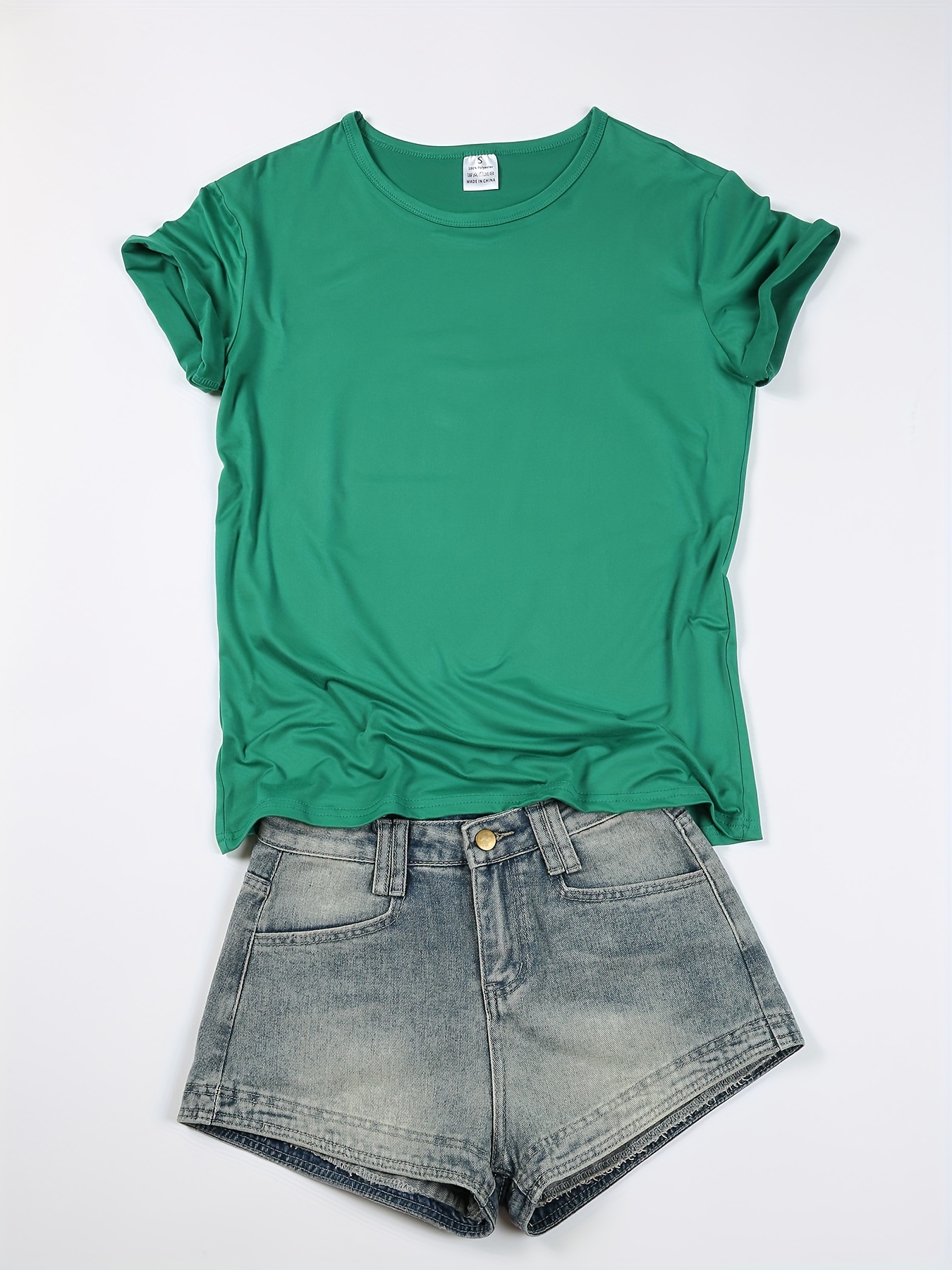 Women's Casual Solid Color Blank Short Sleeve T-Shirt - Round Neck Regular Fit Machine Washable Spring Summer Essential Versatile Top, Plain T Shirts for Ladies, Casual Attire, Minimalist Style, Smooth Texture