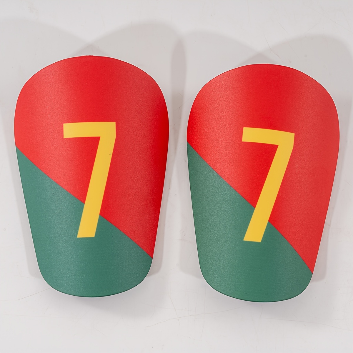 

1pair Mini Football Shin Guards With Star Numbers For Adults, Thickened Insert-type Shin Guards For Sports Protection