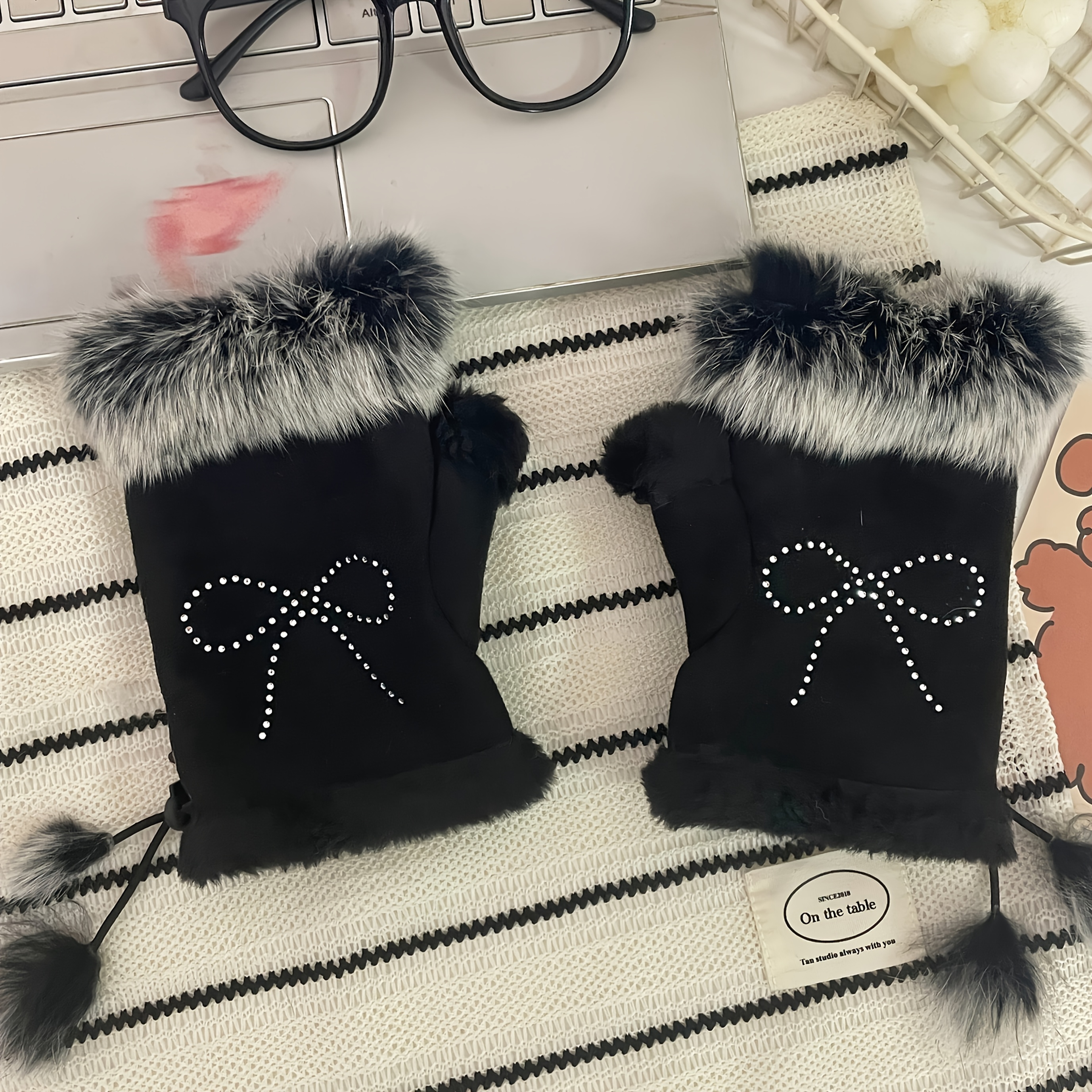 TEMU Warm And Comfortable Winter Plush Half Finger Gloves Spicy College Style Versatile In Class