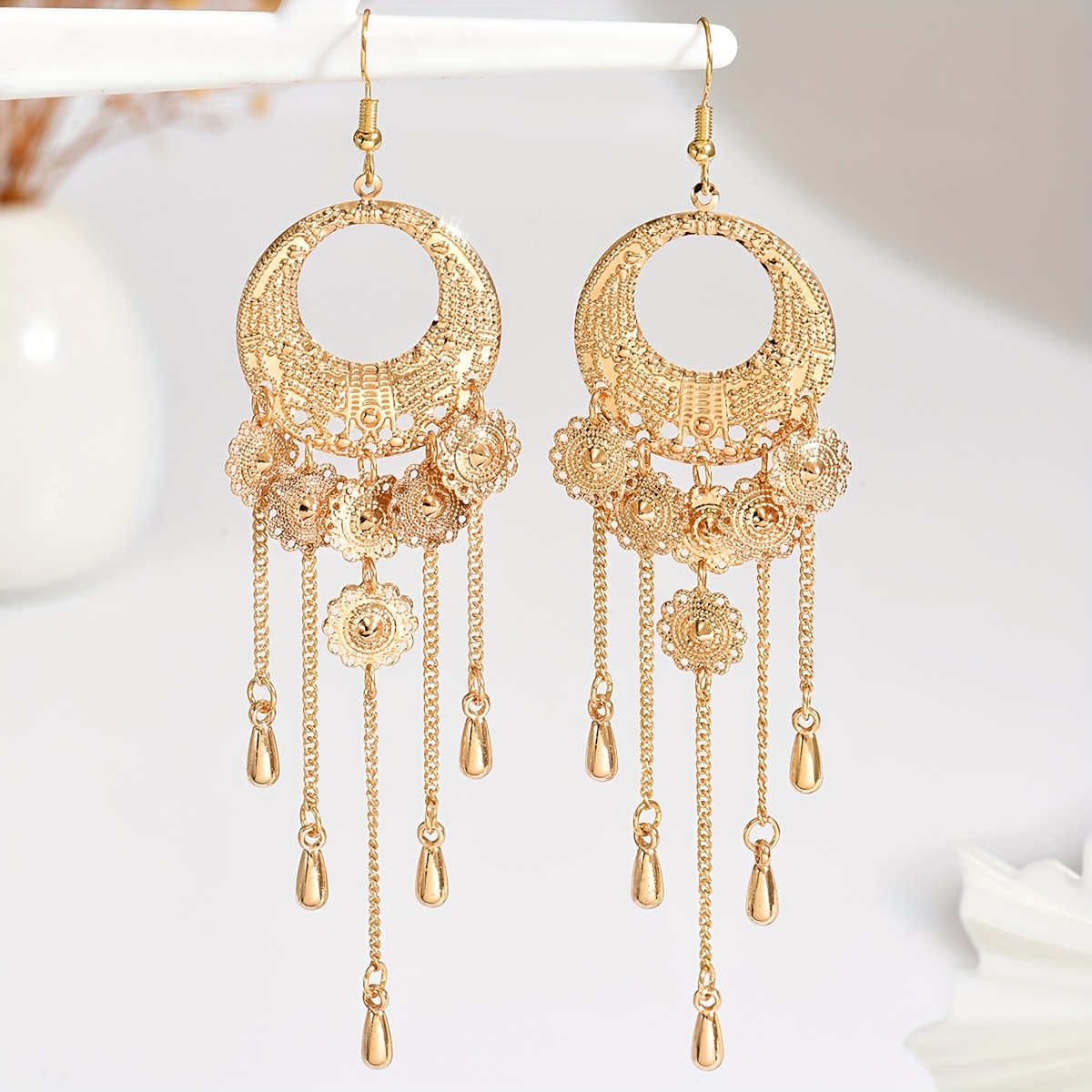 Image of 1 Pair Of Middle Eastern Elegant Metal Women's Earrings Retro Ethnic Geometric Water Drop Round Pendant Tassel Long Earrings Daily Casual Versatile Earrings