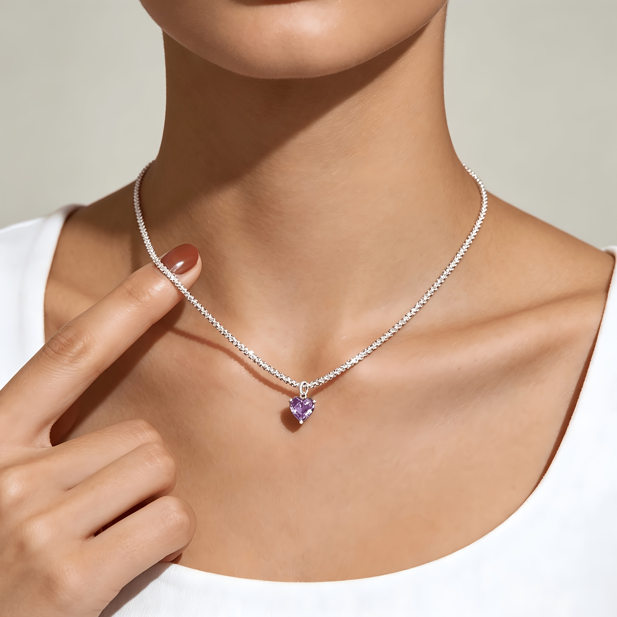 Silvery Copper Heart-Shaped Zirconia Pendant Necklace