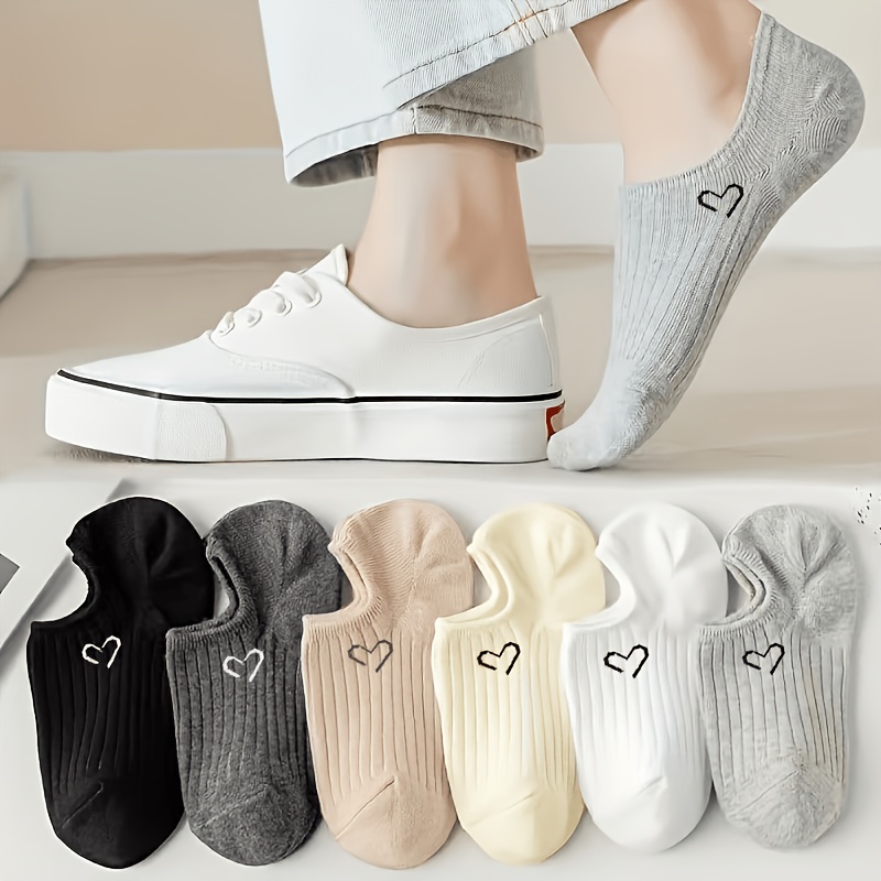 TEMU Lot de 6 paires de chaussettes invisibles basses d'été pour femme, fines à rayures verticales et à motif de cœurs, antidérapantes avec au talon,