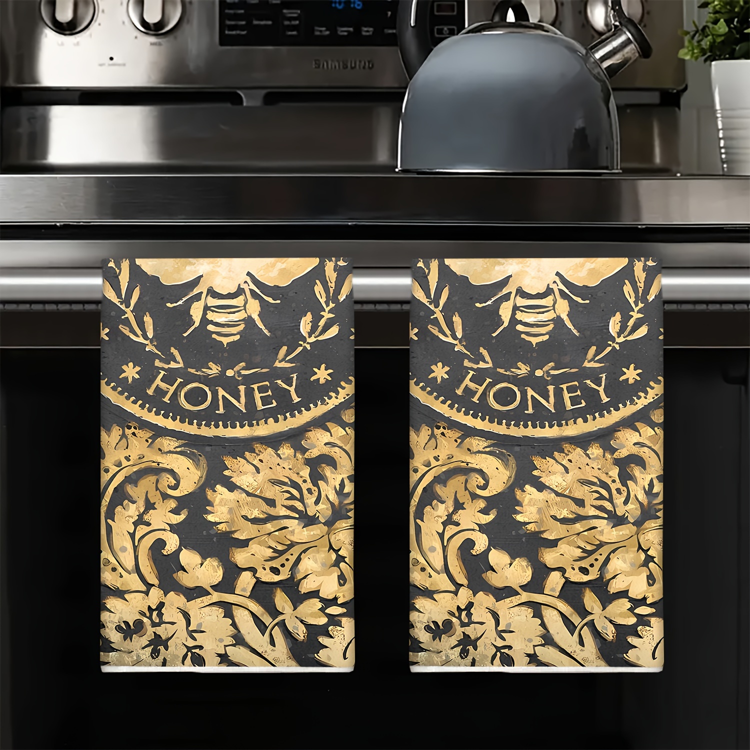 

2pcs, Hand Towel, Kitchen Decorative Dish Towels, Honey Bee Theme, Contemporary Style, Absorbent Cloth Tea Towels For Cooking And Baking, Housewarming Gifts, Cleaning Supplies, Bathroom Supplies