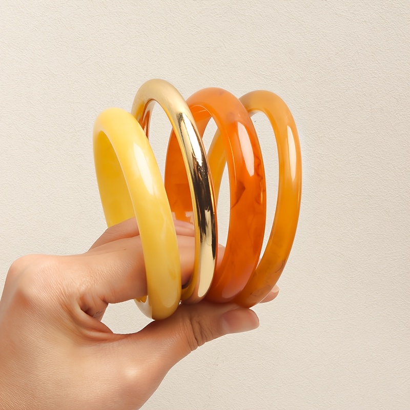 TEMU 4pcs Elegant And Minimalist Round Plain Hoop Stackable Bracelet Set, Niche Design With A And Versatile Style For Women, Suitable For Casual
