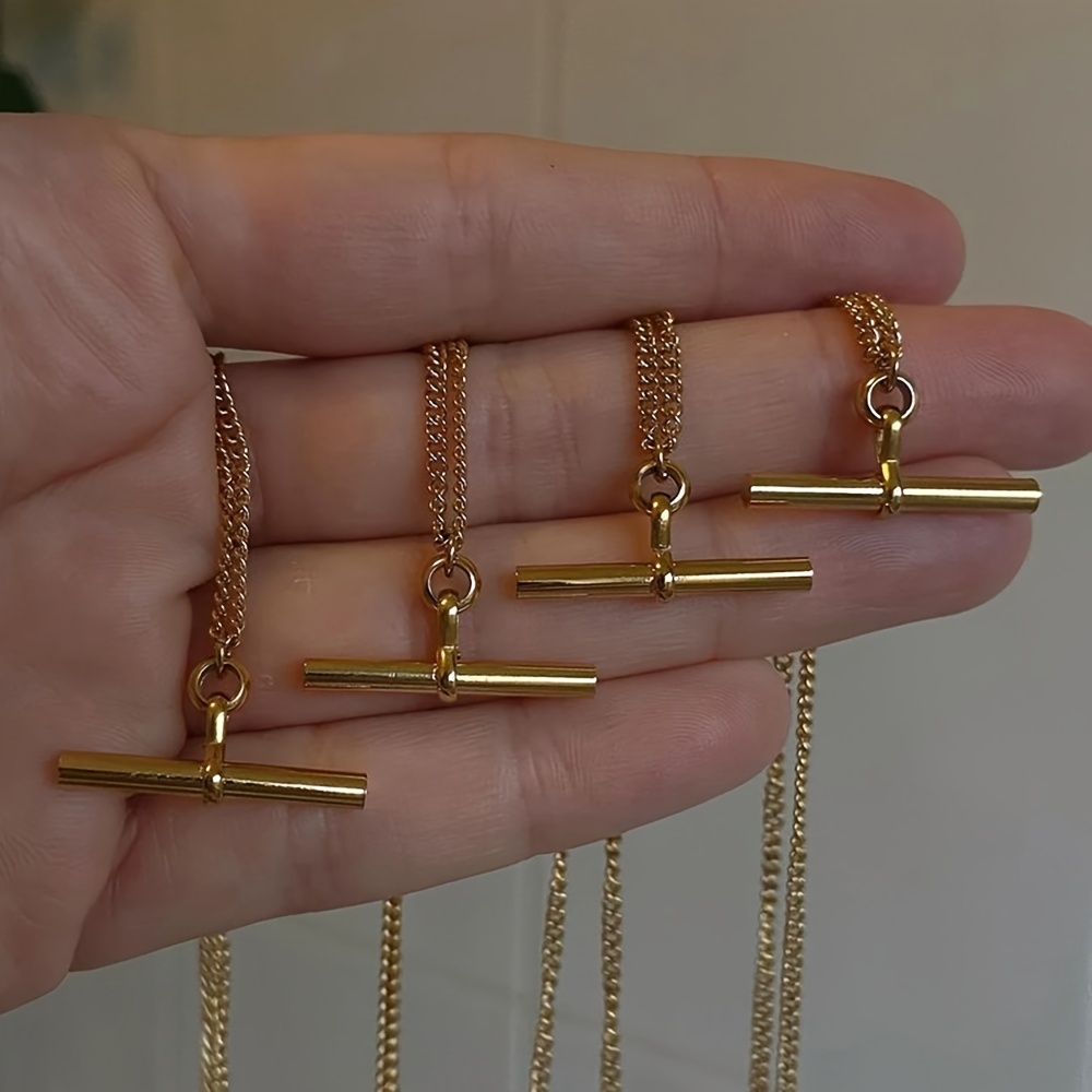 Minimalist Luxury Women's T-Bar Necklace in Stainless Steel