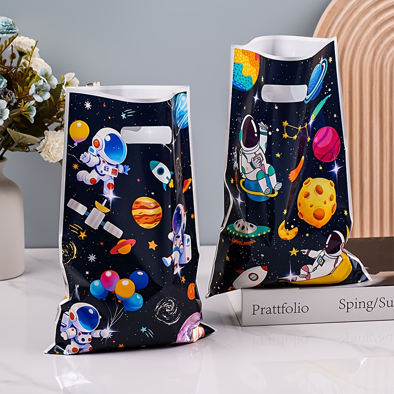 TEMU Gift For Her/him 30pcs Of Space-themed Astronaut Gift Bags, Made Of Plastic, Featuring A Cartoon Design. Perfect For Birthdays, Weddings, And