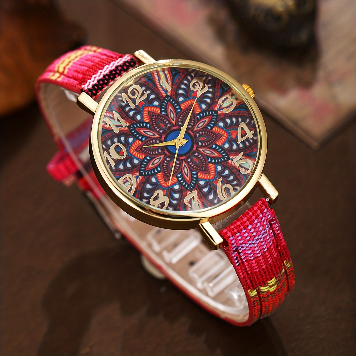 Ladies' Watch, Fashionable Vintage Style with an Old-money Ethnic Flair, Nylon Strap, an Elegant Must-have for Women, Making You the Center of Attention, the Perfect Gift for Your Girlfriend