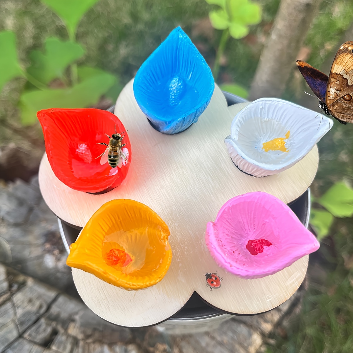 

nature-inspired" 6-piece Bee & Bird Water Feeder Set - Resin Calla Lily Flower Cups With Wooden Stakes For Garden, Patio, And Yard Decor