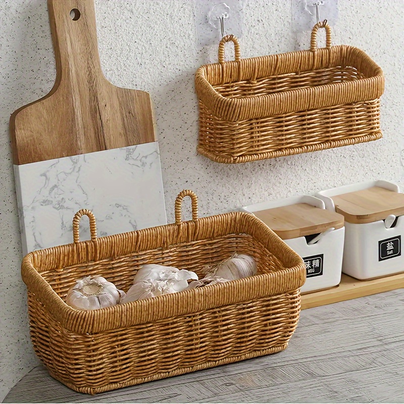 

1/2pcs Classic Plastic Rattan Baskets, Wall Hanging Organizer For Kitchen, Bathroom, Bedroom, Living Room, Dorm, Office Desk, Multipurpose Home Decor Accessories, Stackable, Shelf Baskets