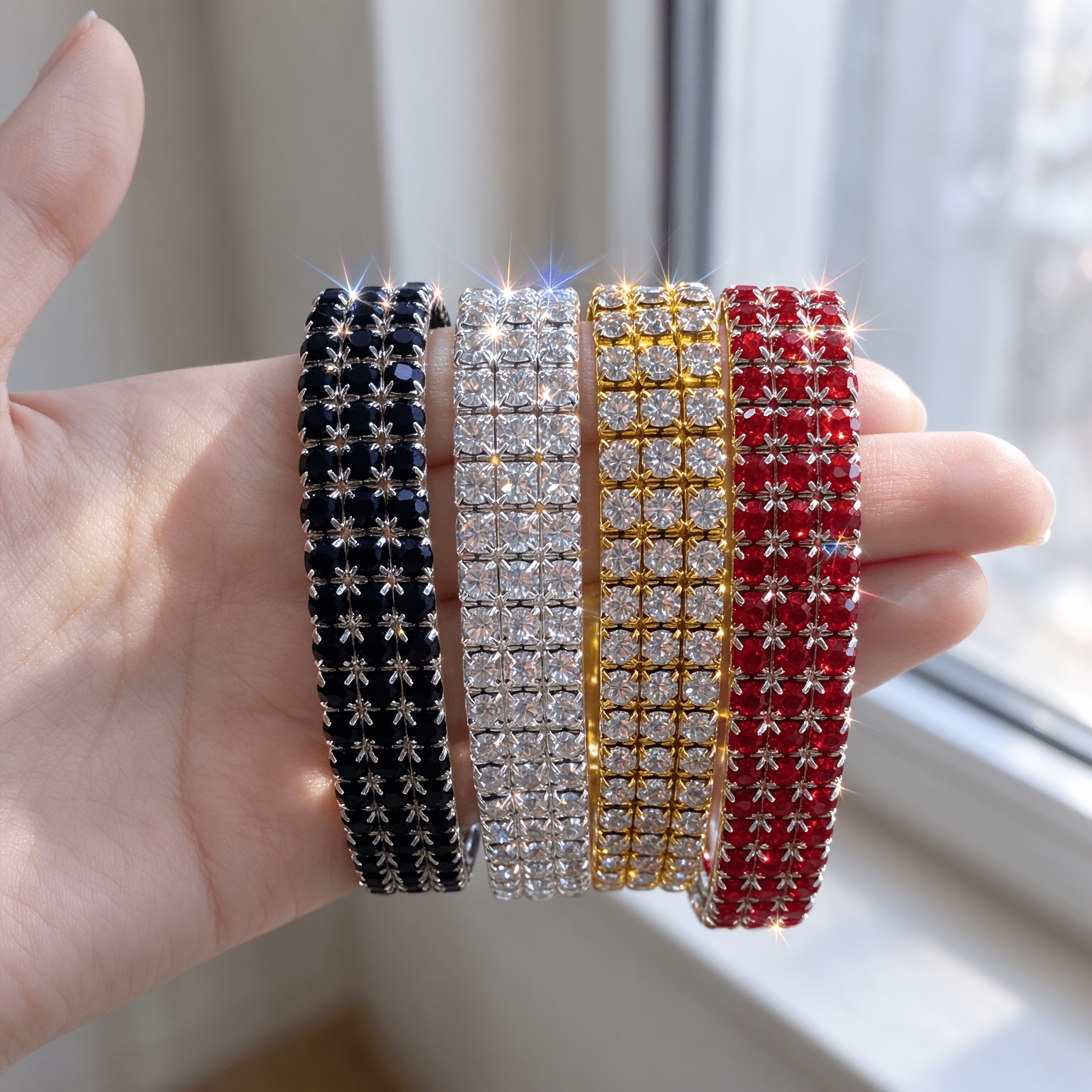 TEMU 4 pezzi/Set Bracciale elastico con strass, design a 3 file, super lucido, cinturino da polso da influencer, per feste, braccialetto