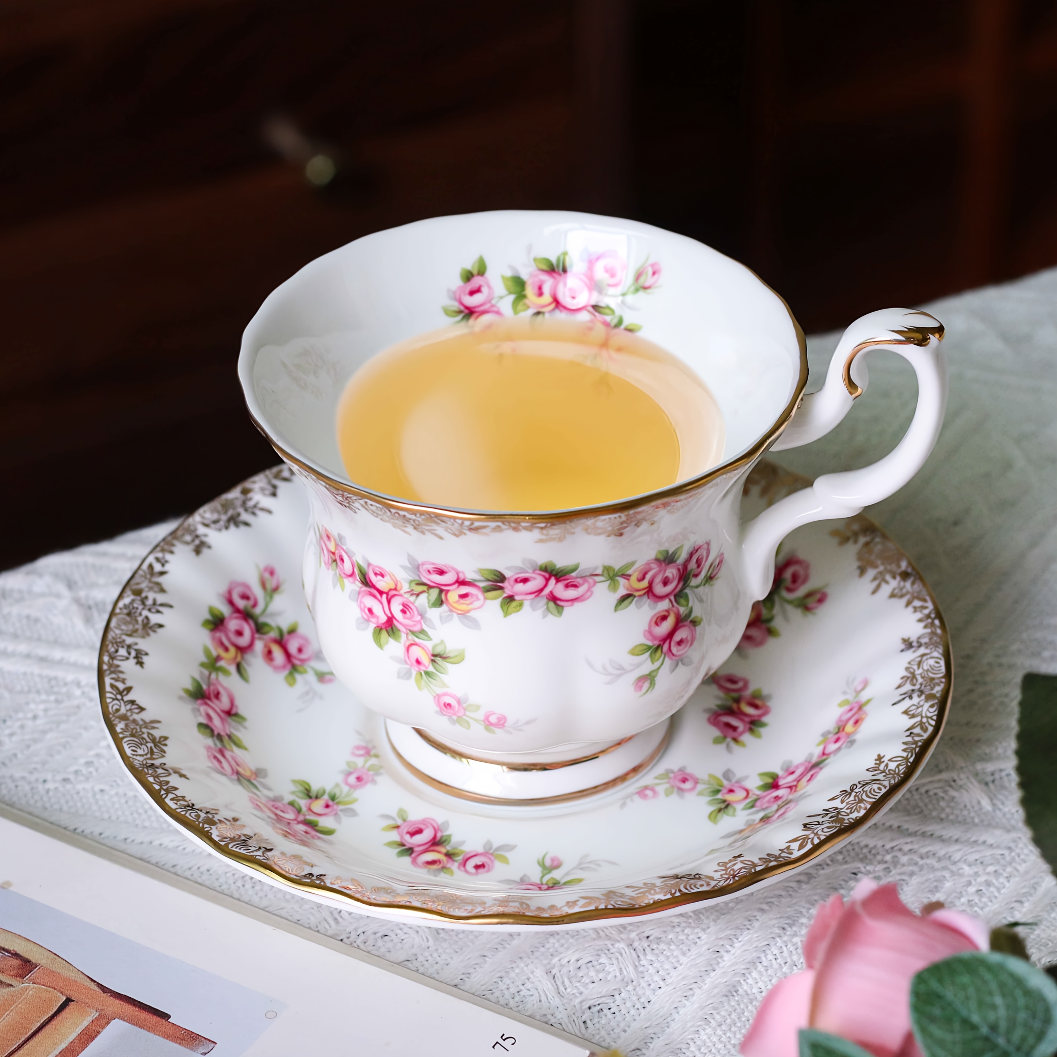 elegante rosen tee tasse untertasse vintage