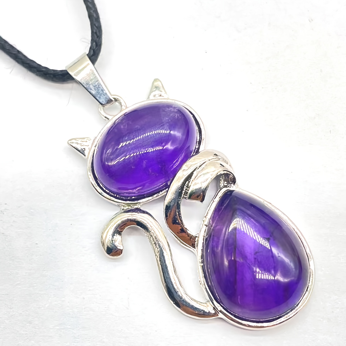 10pcs Natural Stone Cat-Shaped Pendant Ornaments Set