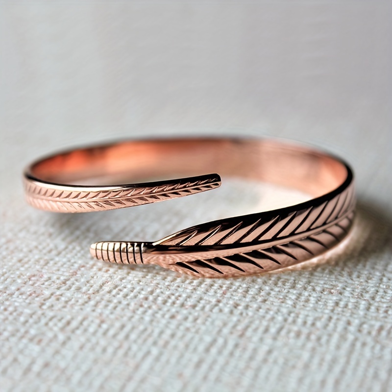 

Elegant Copper Bangle With Feather Accents, Wear And Gift , Suitable For All