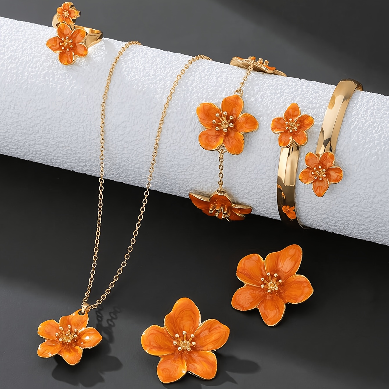 TEMU Ensemble de bijoux tendance "" à pétales de fleur, comprenant des boucles d'oreilles, un collier, un bracelet et un anneau, ensemble de bijoux "