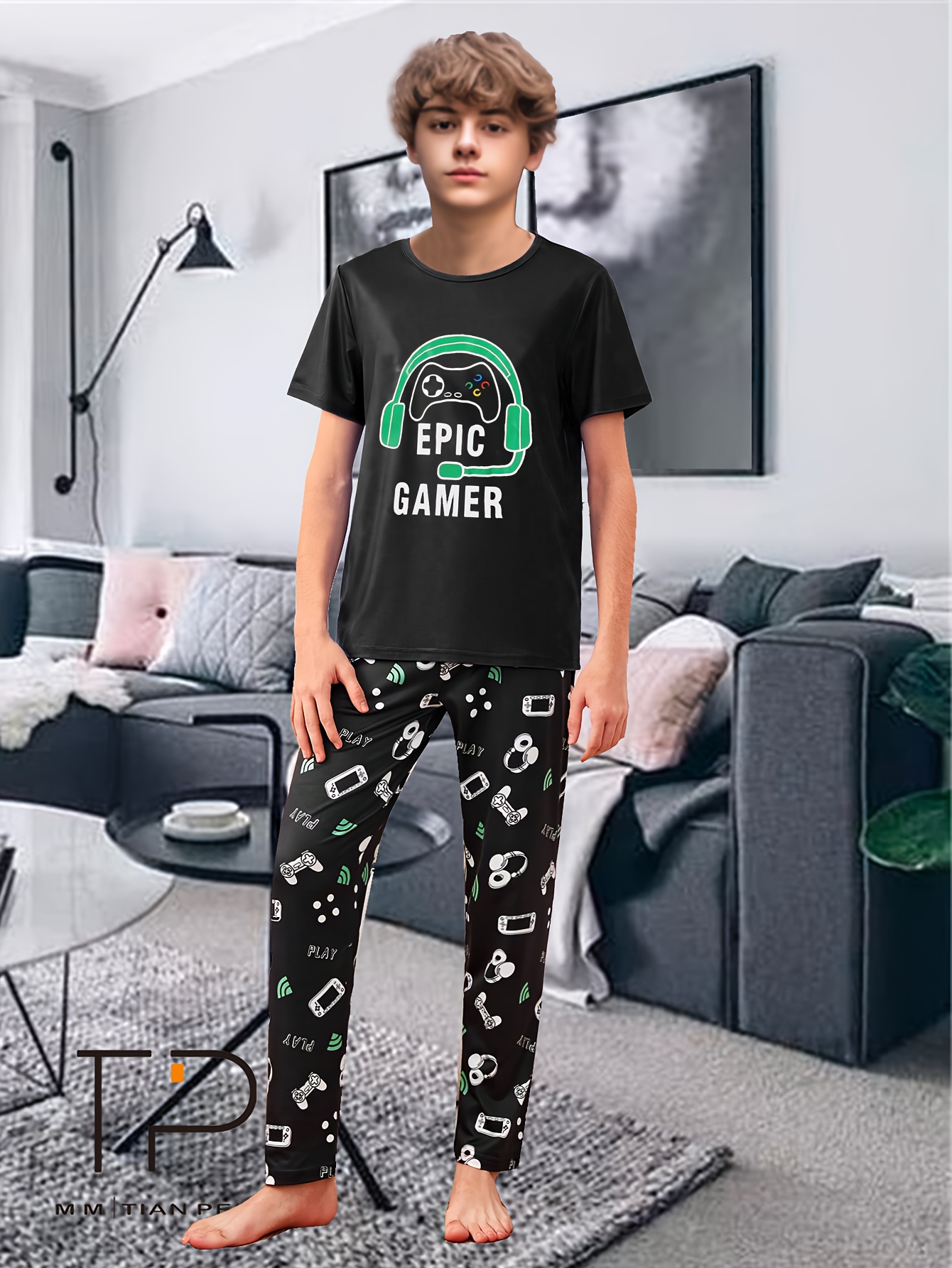 2-piece Kid Boy Letter Game Console Print Pullover and Elasticized Pants Set