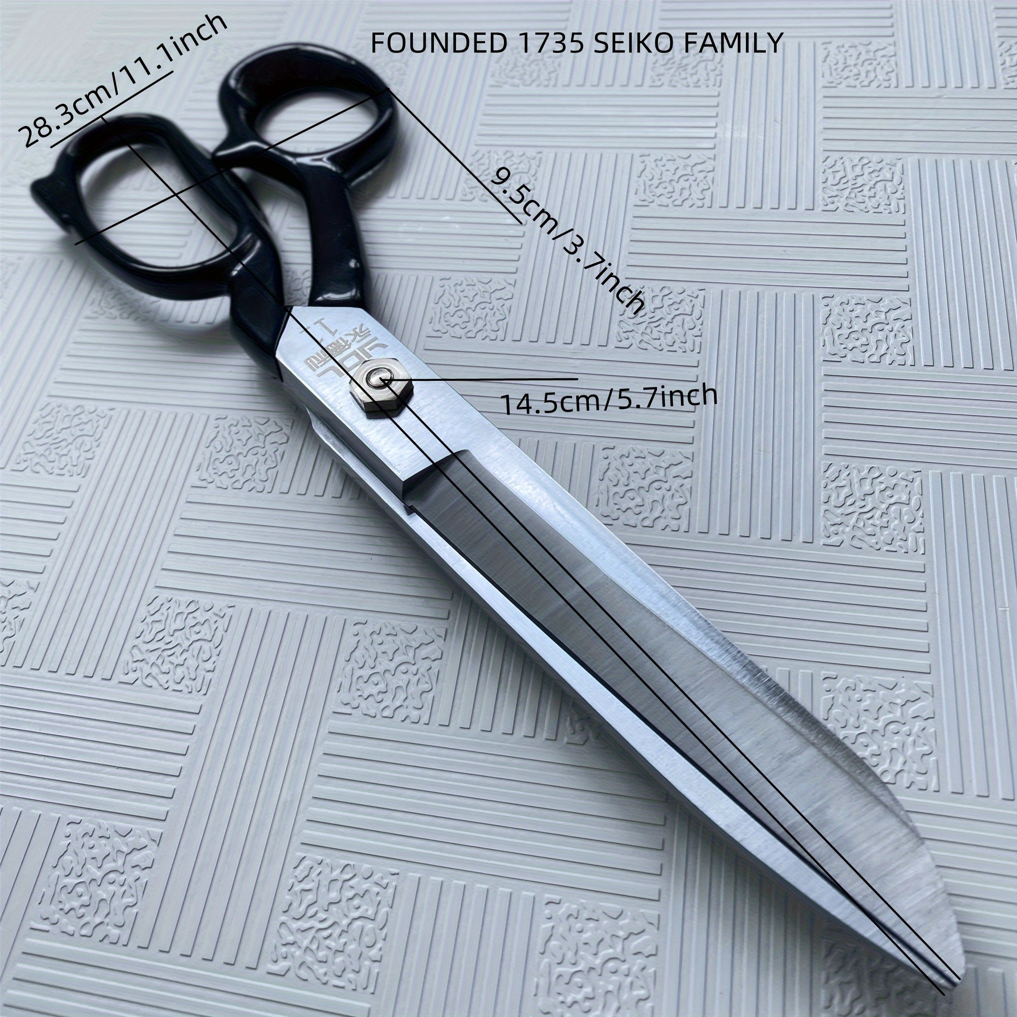 In 1735, The Prestigious Family Presents The Yongdeli Cold- Premium Tailor Scissors 11-inch Gift Box