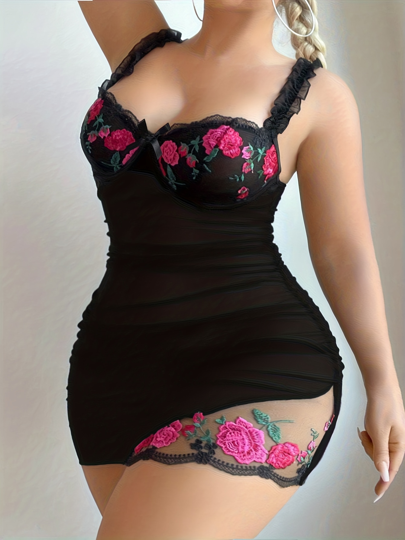 Color: Black Women'S Fashion Lace Trim Floral Design Bow Plus Size Chubby Cami Dress Lace Home Sleepwear Set