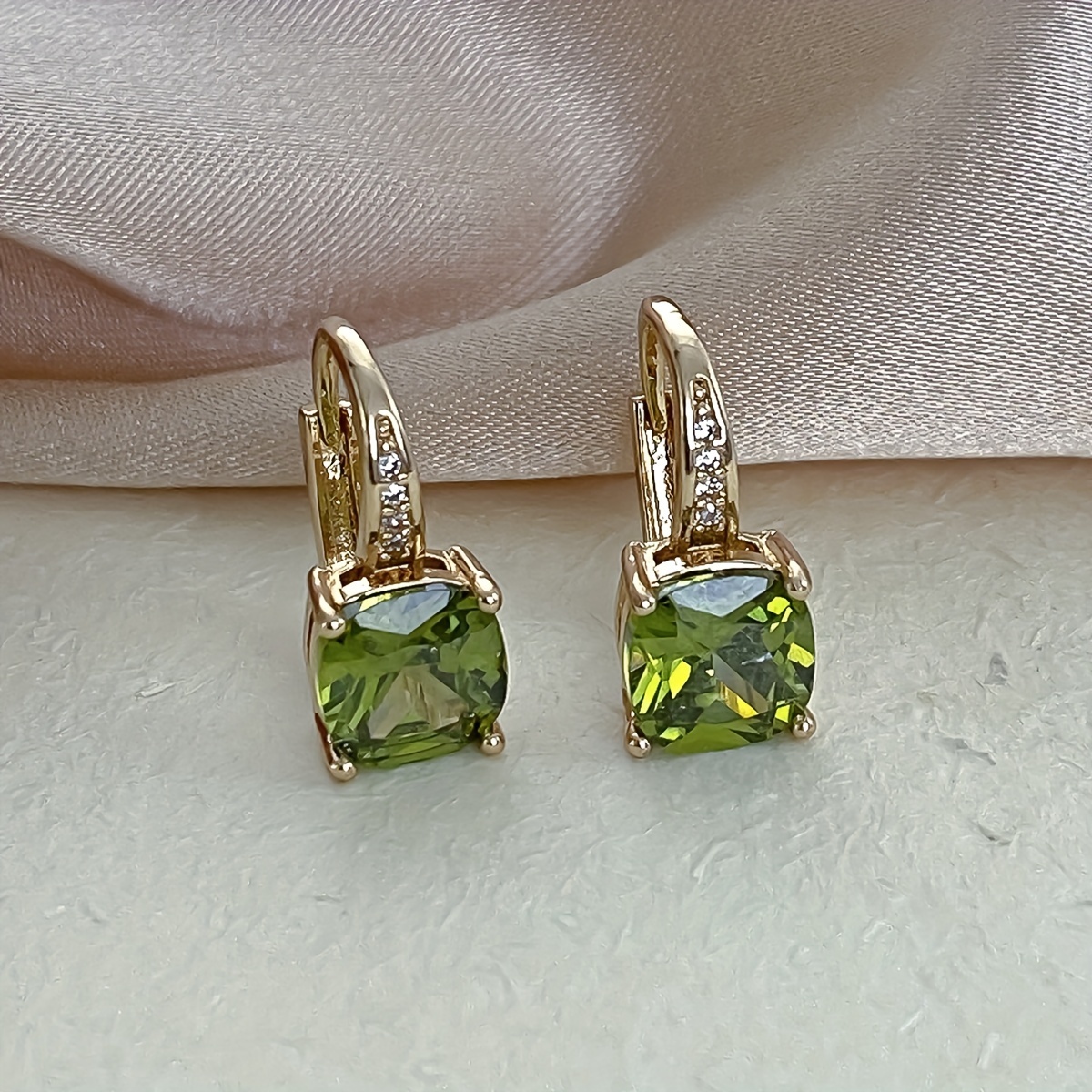 Image of 1 Pair Fashion Easy Exquisite Women's Ear Clips, Suitable For Daily Wear Earrings Ear Jewelry