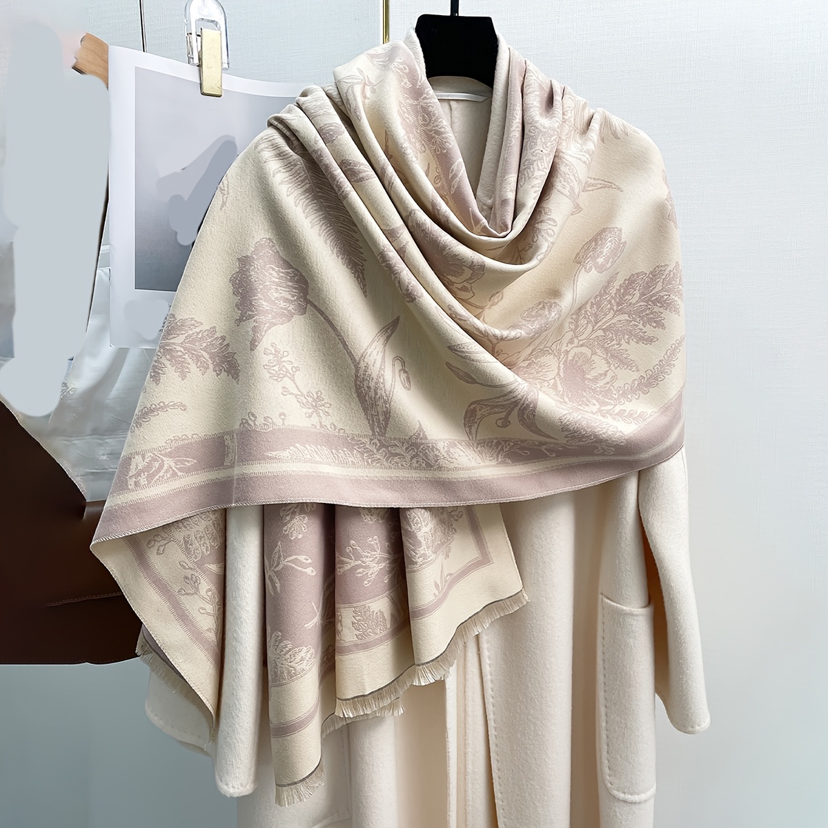 TEMU 1pc Women's Retro Jacquard Pattern Scarf All Season Winter Fall Warm Soft Fashion Large Shawls And Wraps Plus Size Air-conditioning Sofa Blanket