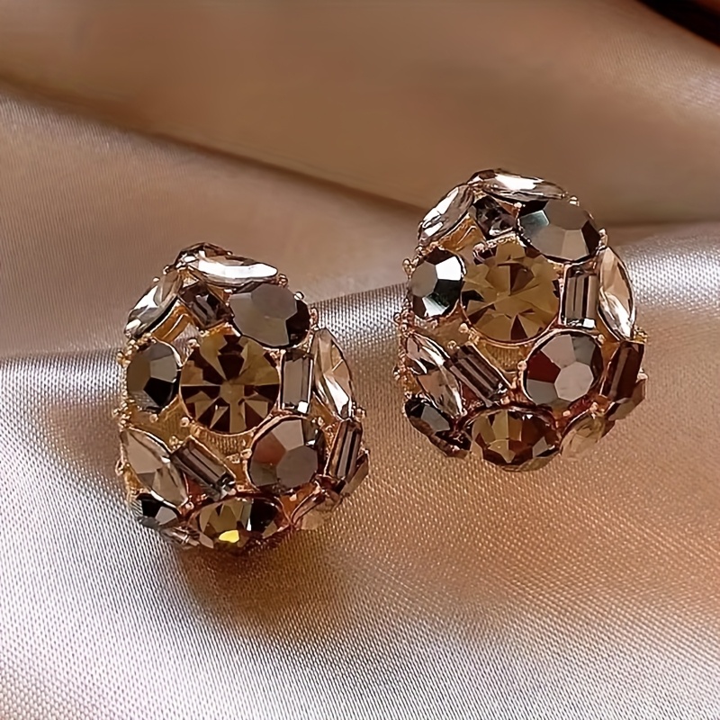Image of A Pair Of Elegant Minimalist Rhinestone-studded Teardrop Hoop Earrings For Women, Holiday Birthday Date Prom Banquet Party Vacation Shopping Daily Accessories