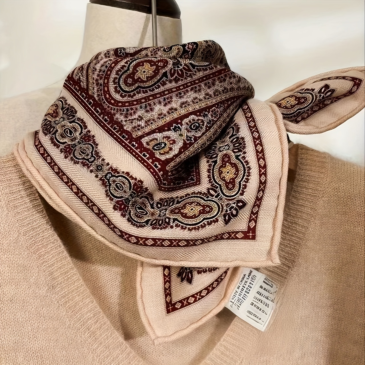 Image of Wool Paisley Scarf Shawl - Vintage Korean Style Multicolor Floral Scarf, Soft Warm Versatile Neck Wrap For , Hand Washable Fashion Accessory, Seasonal Layering, , Delicate Texture, Stylish , Trendy