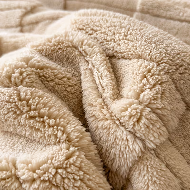 1pc luxury fleece thick double layer blanket plush winter bedspread machine washable cozy throw for bed sofa outdoor decor in brown navy burgundy dark green light green pink Product details 7