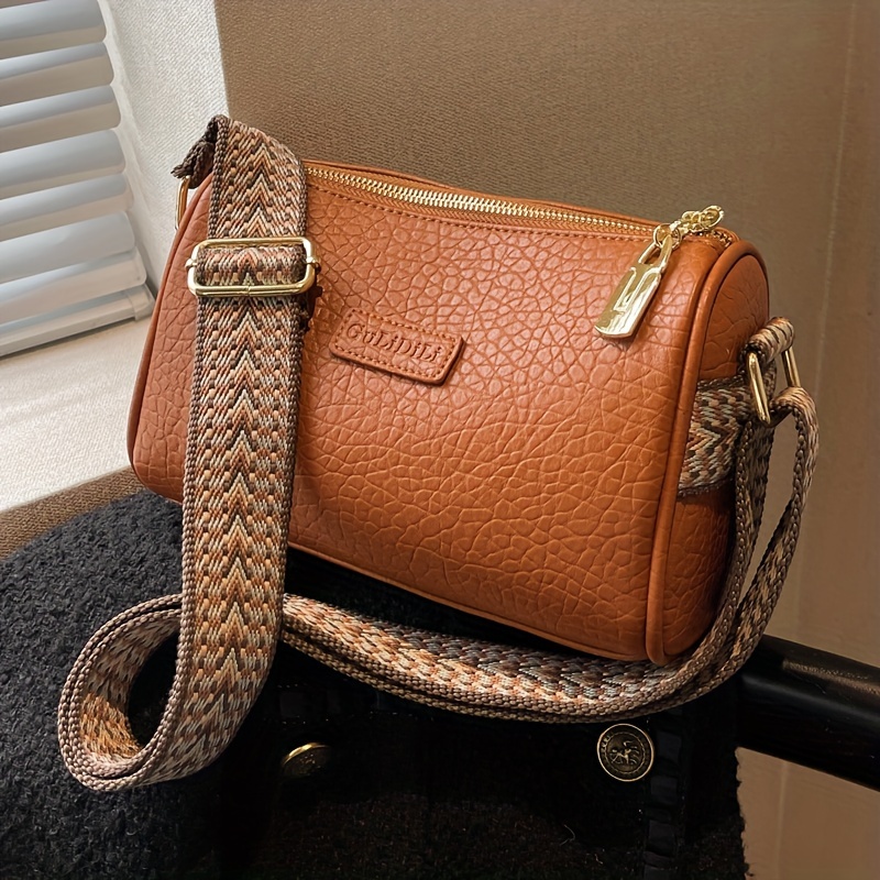 

Small Handbag For Women Wide Strap Crossbody Bag, Popular Pillow Bag For Autumn And Winter.