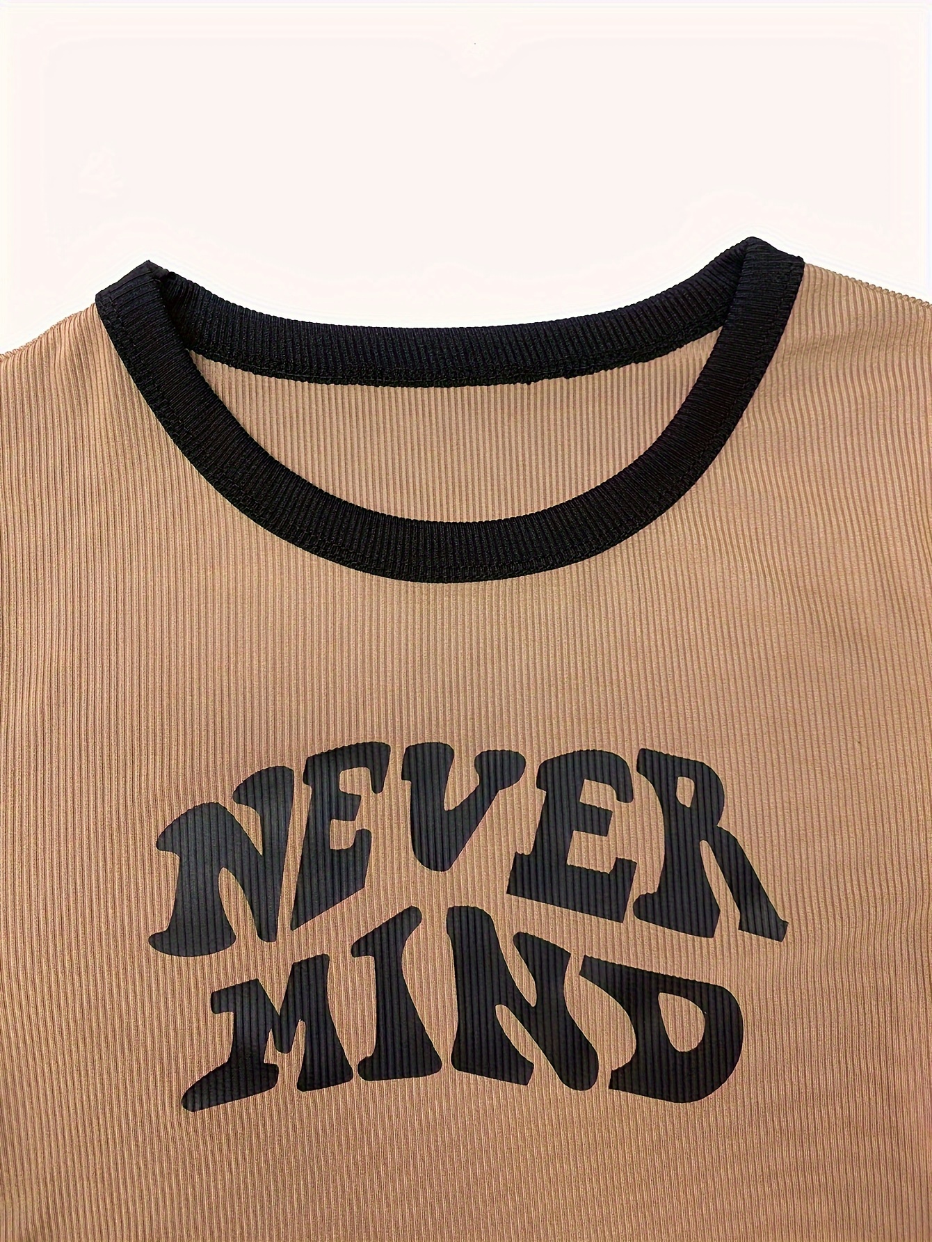 Letter Print Round Neck Jumpsuit, Casual Short Sleeve Fitted Bodysuit, Suitable for Spring And Summer, Women'S Clothing.