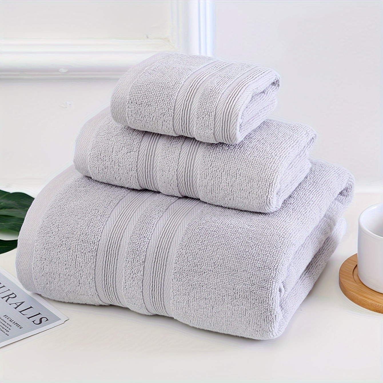 3-teiliges Hochwertiges Badetuch-Set, 1 Quadratisches Handtuch & 1 Badetuch & 1 Handtuch - Weiches Saugfähiges Baumwoll-Duschtuch-Set Ideal Für Männer Und Frauen, Badezimmerbedarf, Haushaltsbedarf