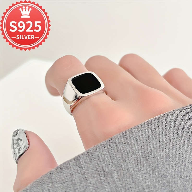 

Bague carrée en argent sterling 925, bague ouverte unisexe large, 4,6 g, hypoallergénique, mate, style élégant et , parfaite pour un et les fêtes, accessoire toutes