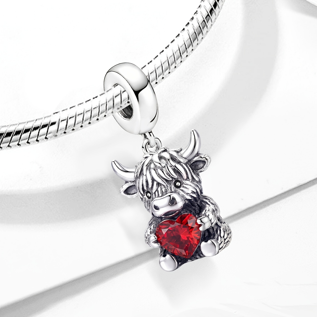 Heart-Embracing Cow Pendant Bead for Women's Jewelry, 925 Silver Plated