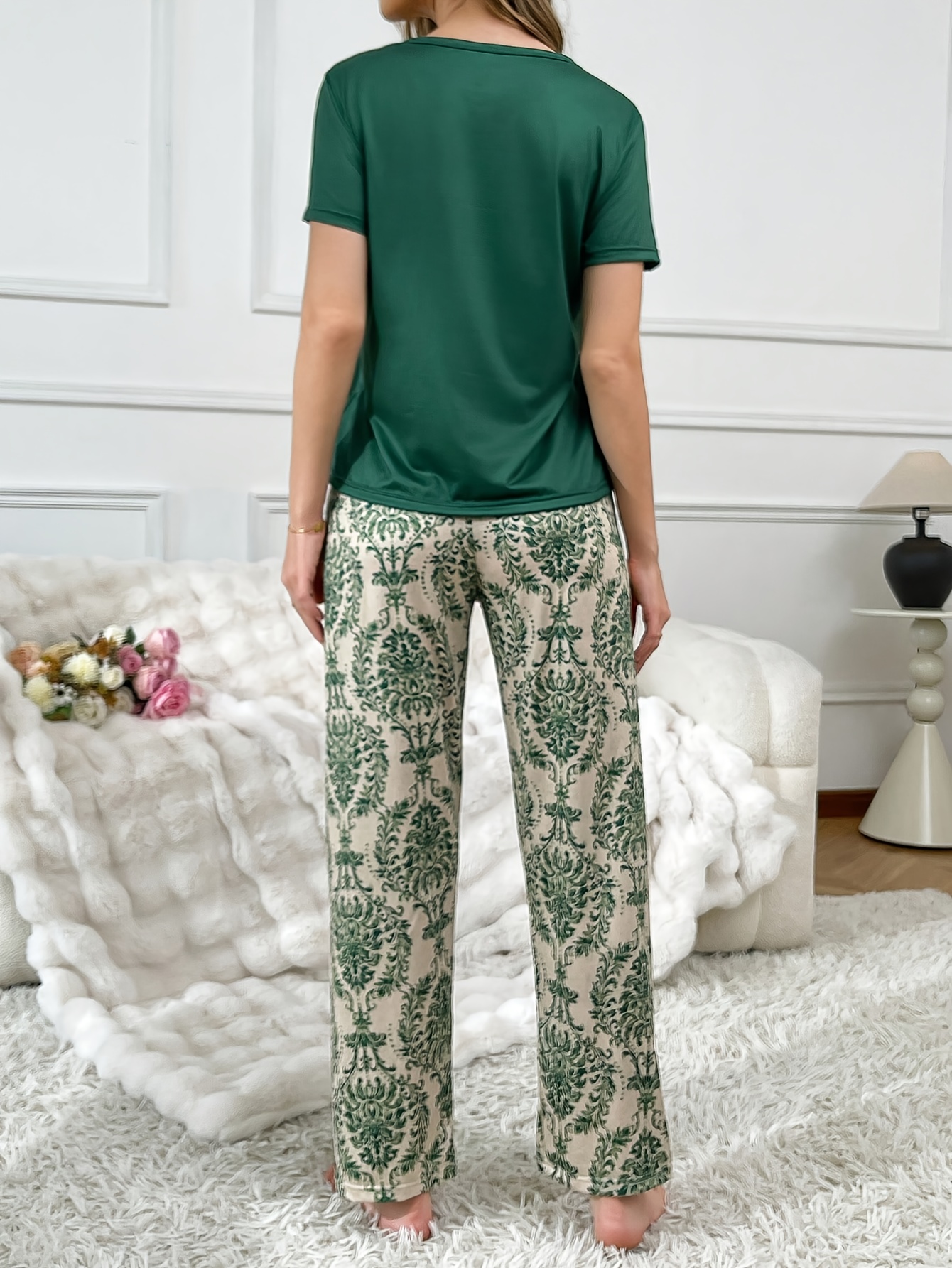 Women's 2pcs Pajama Loungewear Set, Casual Pajama Set, Comfortable Pajama Home Set, Comfortable for Home Use, Baroque Style Themed Pajama Set, Loose Fit Round Neck Short Sleeve Top and Elastic Waistband Long Pants, Elegant Women's Holiday Wear