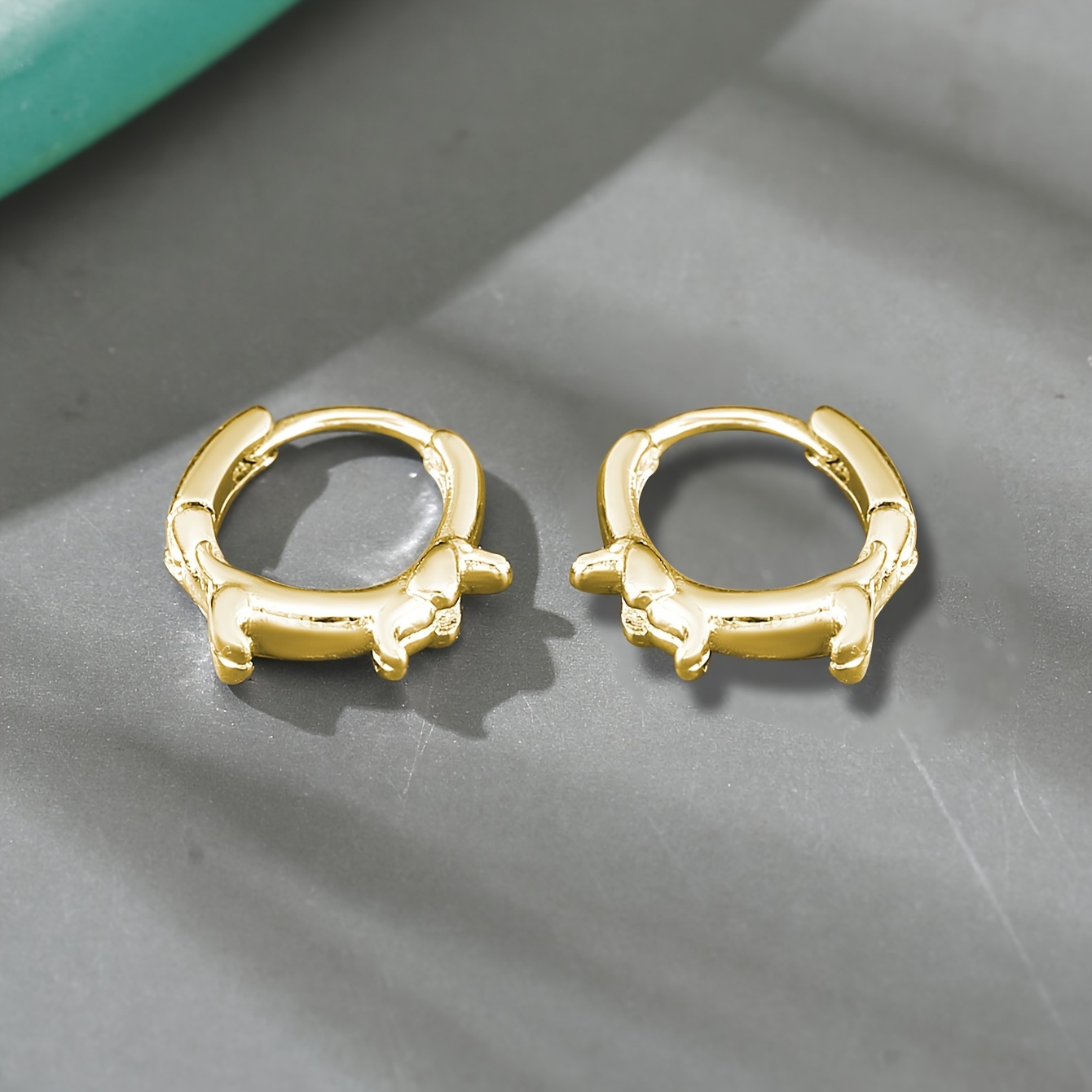 TEMU A Pair Of Copper Retro-style Animal Dachshund Earrings, Simple And Versatile For Ladies, A Great Gift For A Date
