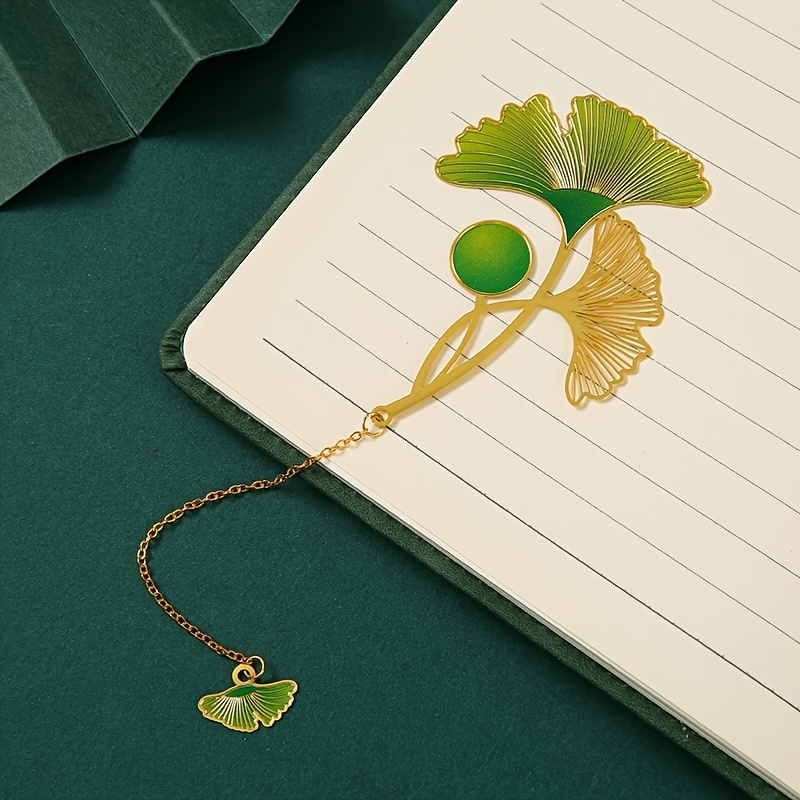 1pc Hollow Creative Metal Leaf Vein Lotus Ginkgo Clover Classical Chinese Style Student Bookmark Book Lover Gift
