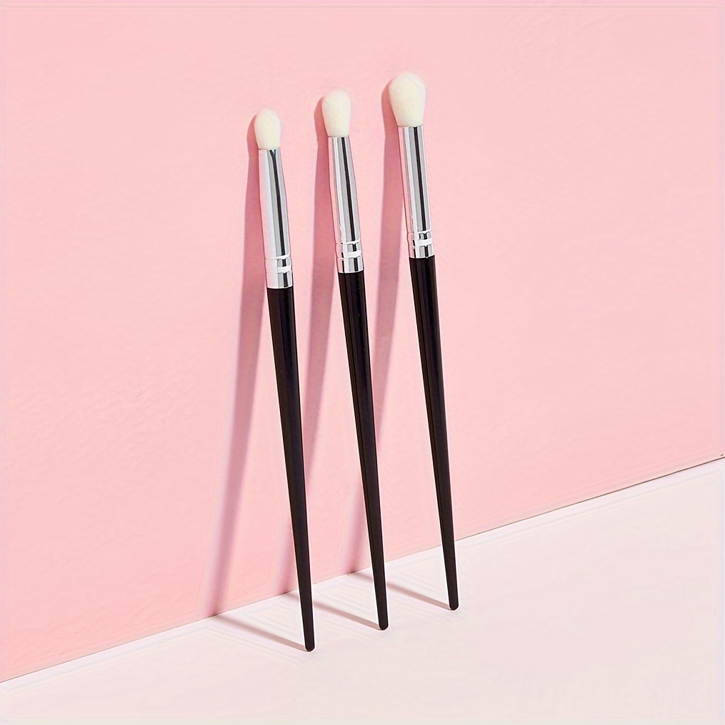 

3pcs Eyeshadow Blending Brushes - Handheld, Odor-free, Nylon Bristles, Suitable For All Skin Types, Abs Plastic Handle