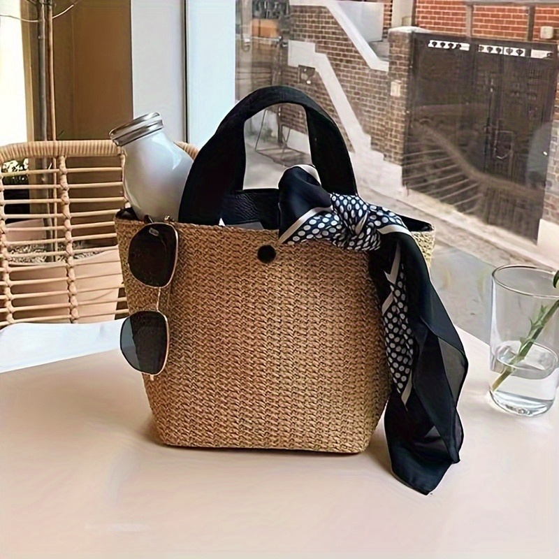 Women's Hand-Woven Straw Beach Tote