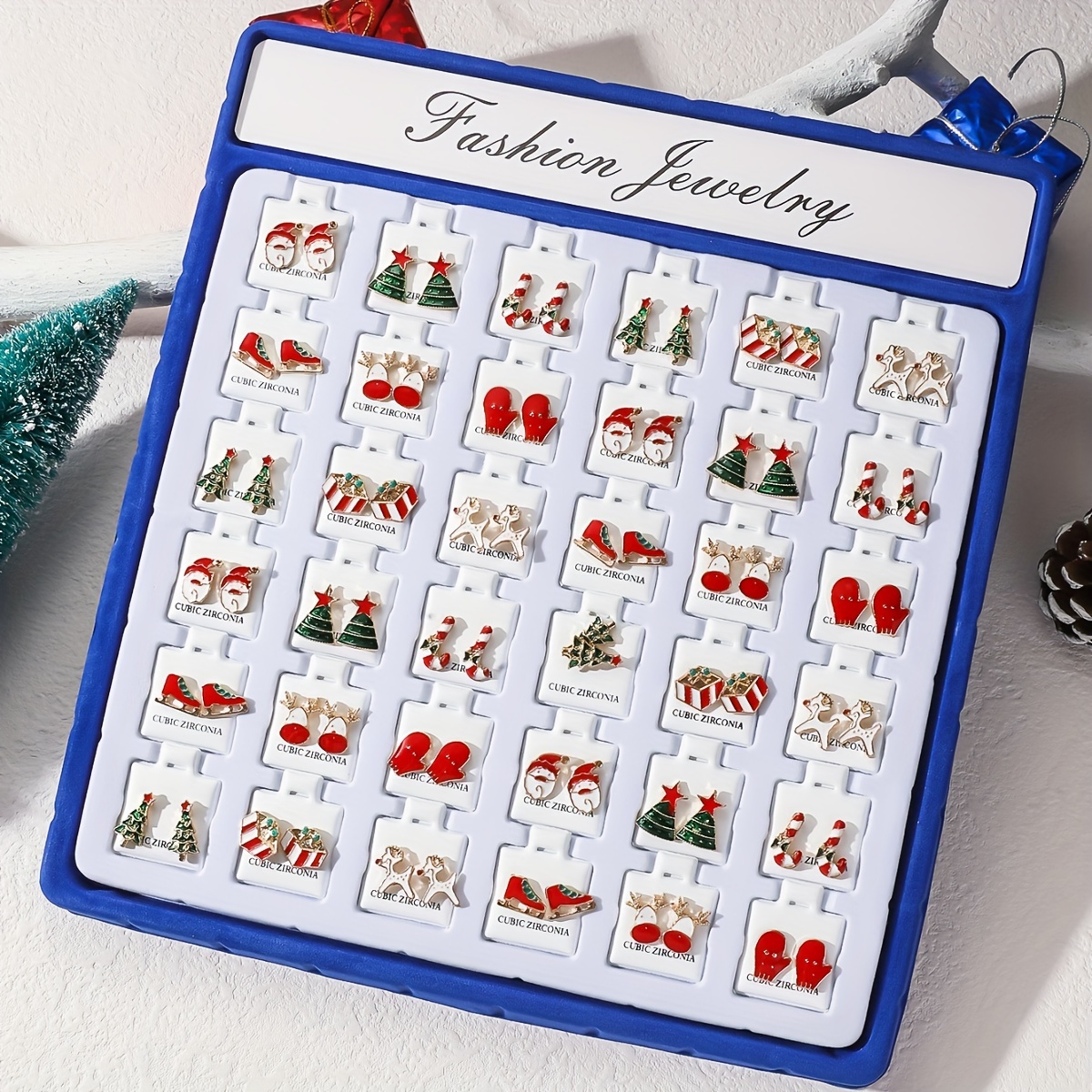 TEMU F-yq-22-2025-1114-1041 36 Pairs Cartoon Cute Santa Claus Christmas Snowman Earrings Set, Easy Stylish Colorful Ear Studs Jewelry Box For Women,