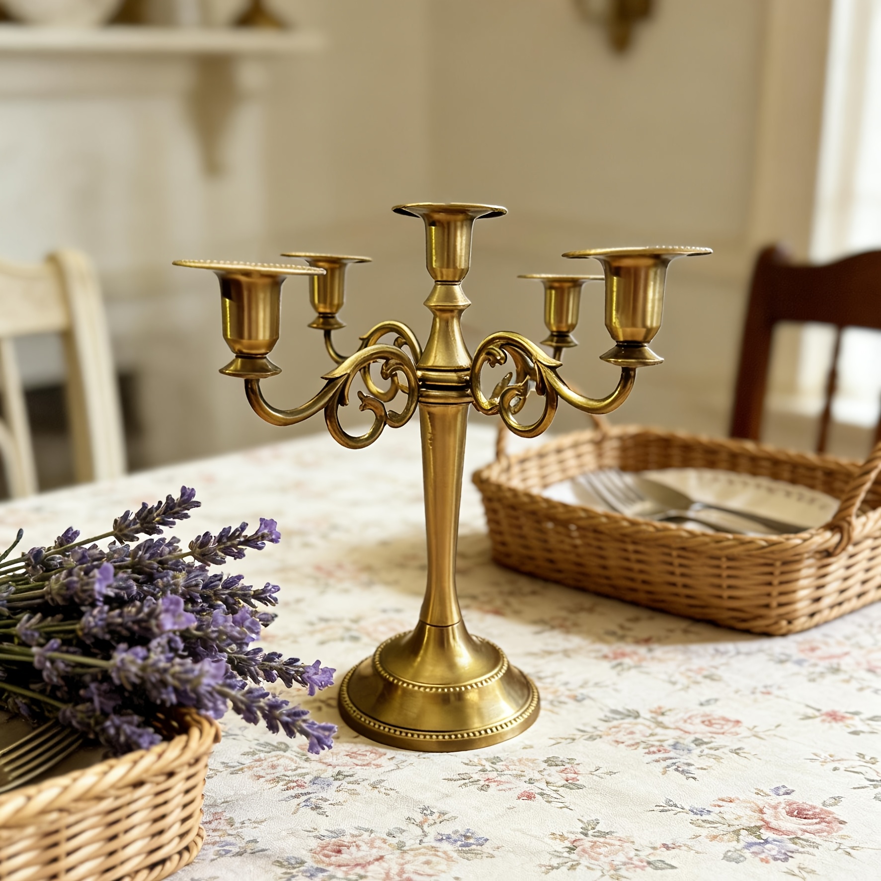 TEMU 5pcs European Minimalist Style Pillar Candlesticks, Romantic European-style Candlelight Dinner And Wedding Decor Candlesticks, Table