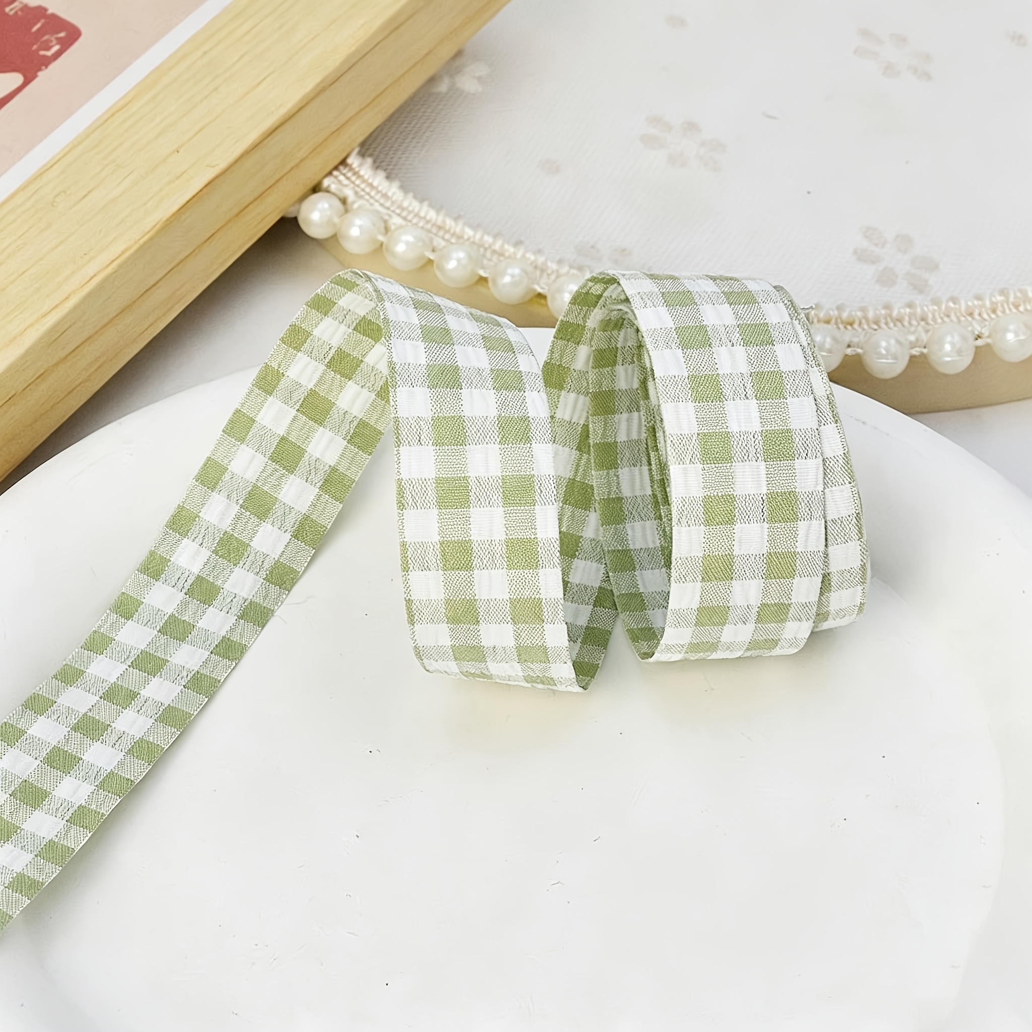 TEMU 1 Roll Of 2-metre Checked Fabric Ribbon, 1.6 Cm (0.63 Inches) Wide, With Either Scalloped Or Straight Edges, Suitable For Clothing