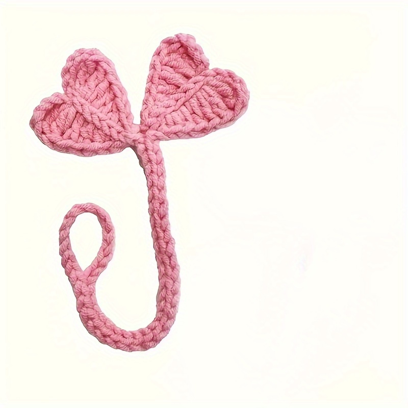 1pc Pink Crochet Heart And Leaf Bookmarks - Perfect For Book Lovers And Organizing Headphones, Unique Valentine's Gift