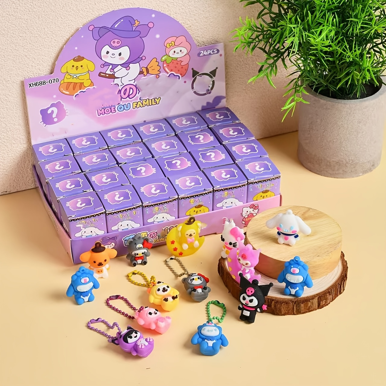 

24pcs Sanrio New Theme Keychain Mystery Box Ornament Party Holiday Gift