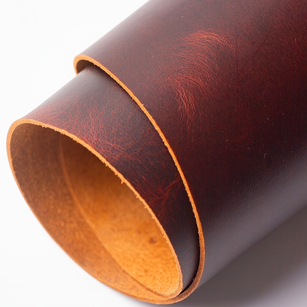 

High-quality Top Layer Cowhide In Brown Color With A Thickness Of 1.7-2.0, Suitable For Oil Wax Leather Materials