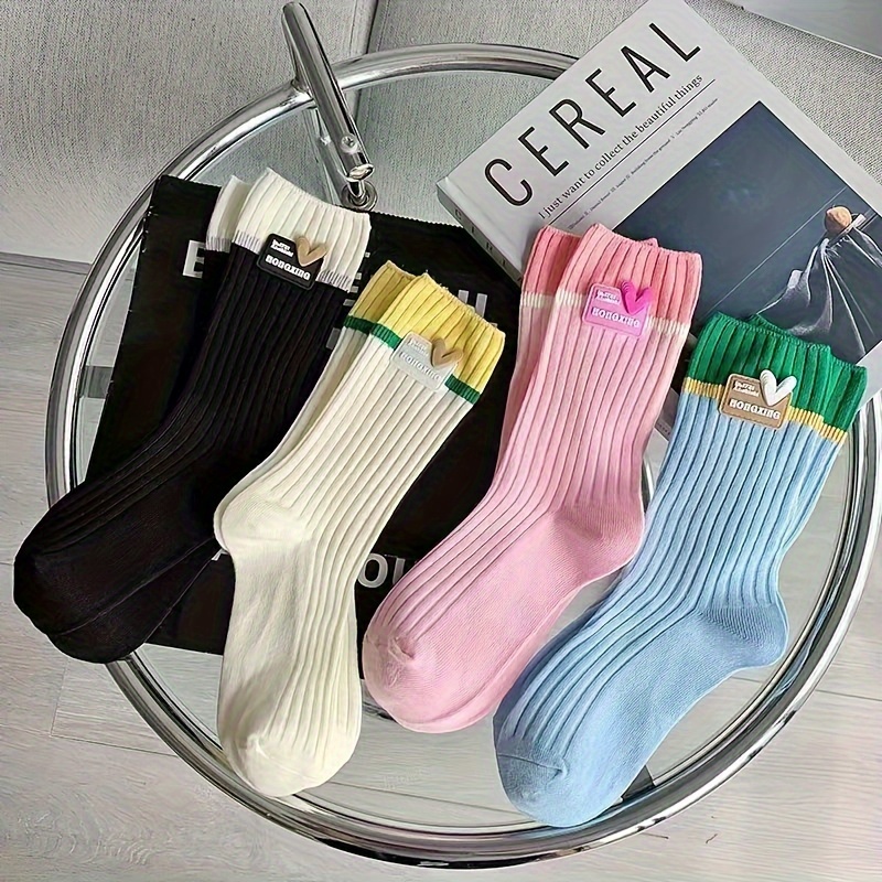 

4 Pairs Heart Label Decor Socks, Trendy & Soft Mid Tube Socks, Women's Stockings & Hosiery