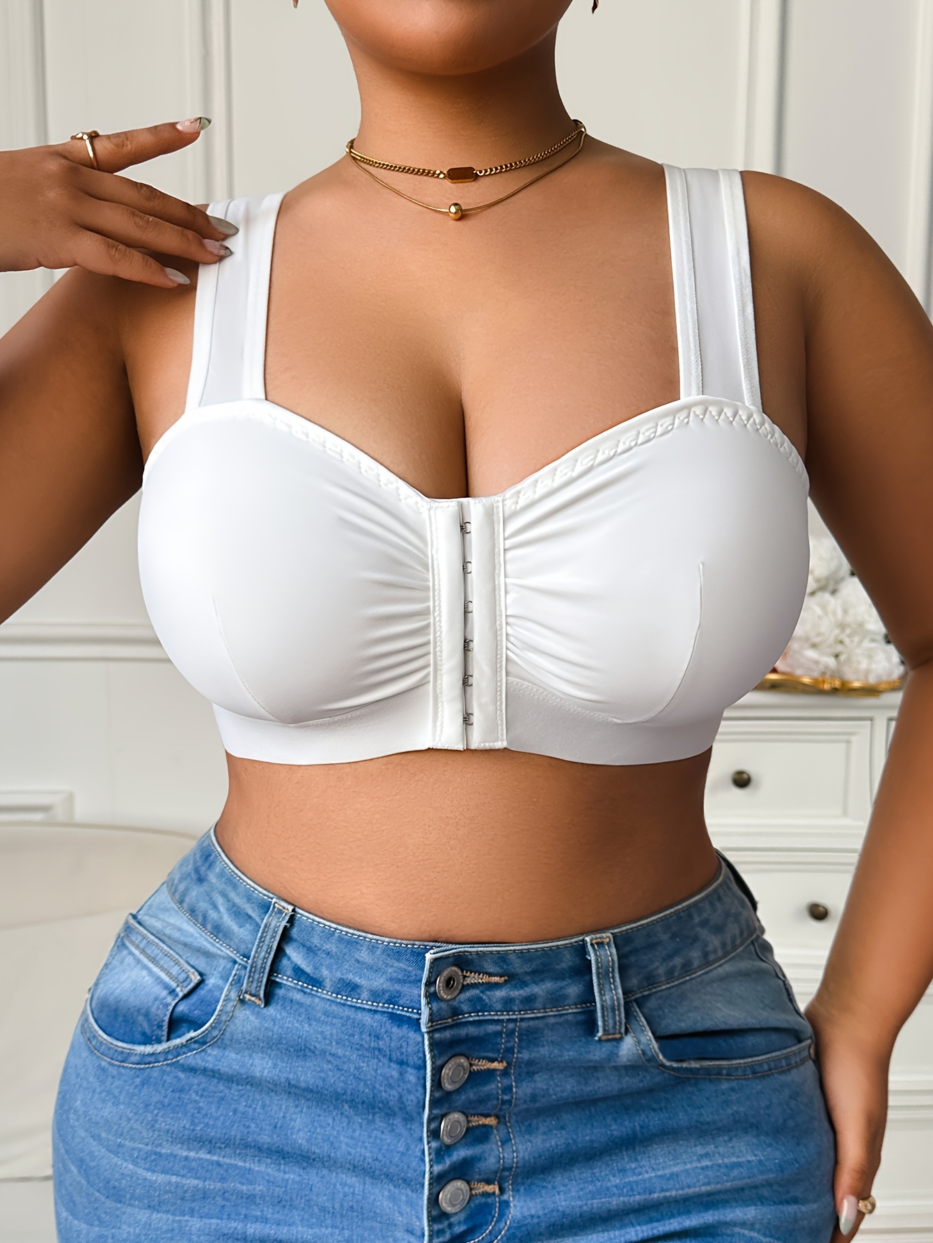 Comfortable Plus-size Bra | A European and American Style with Large Front Buttons, Breathable, and Pleated