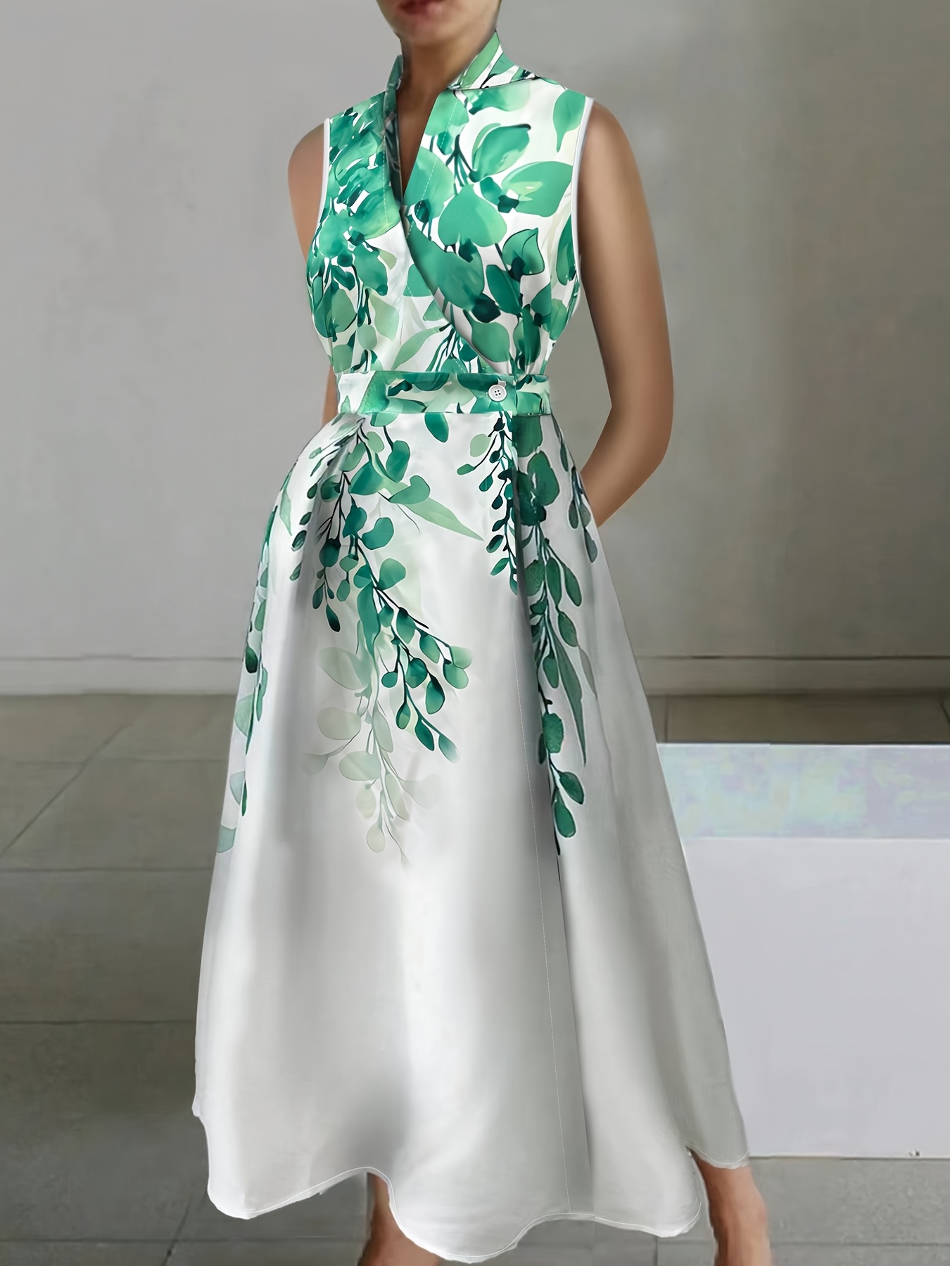green emerald velvet dress Vintage Green Leaf Lace Appliqued Prom Dress with Pockets VW1139 –  Viniodress main image 1