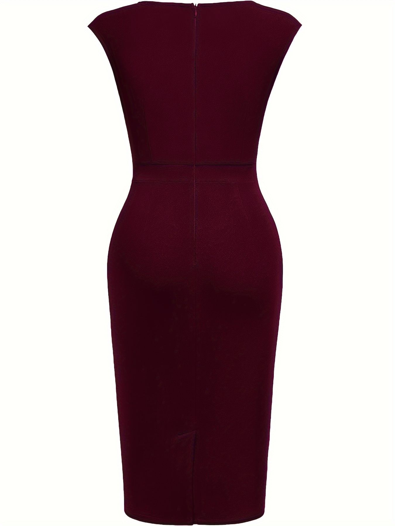 A Women'S Fitted Dress with a Square Neckline, Featuring a Easy Solid Color And Elegant Sleeveless Design That Highlights The Waist, in a Mid-Length Pencil Skirt Style