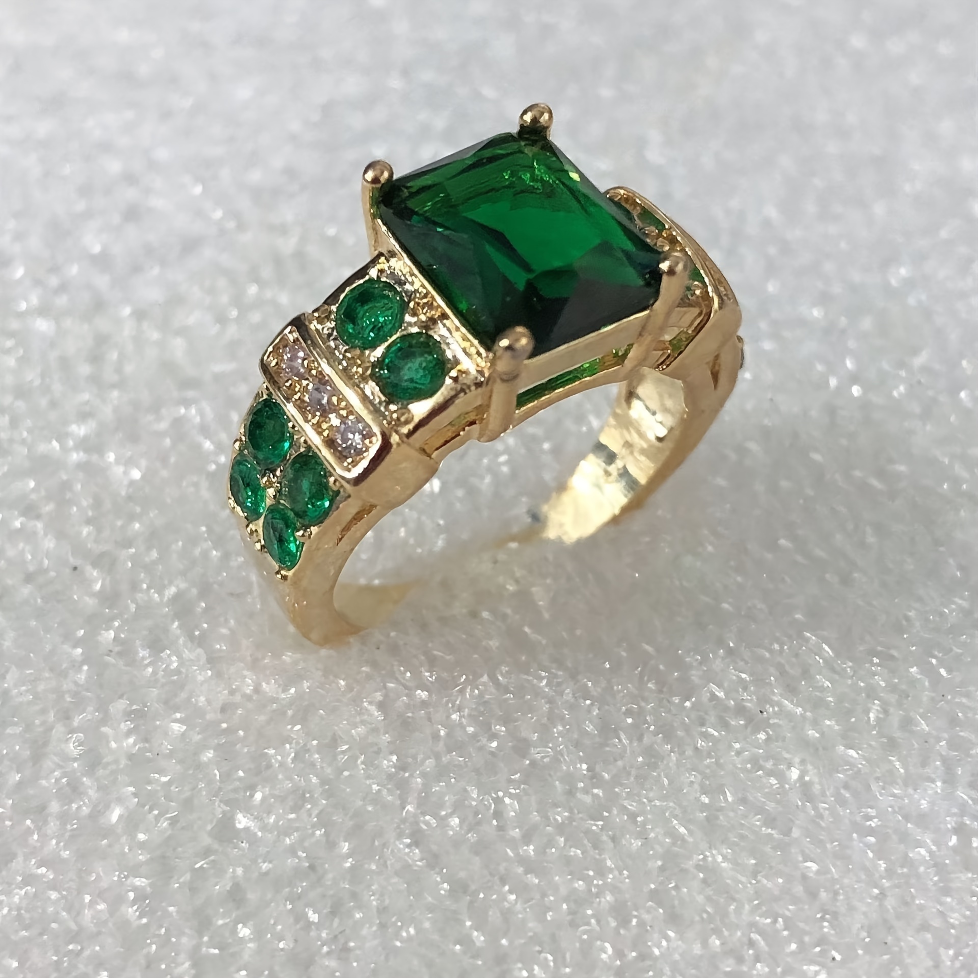 

18k Golden Plated Simple Square Ring With Synthetic Emerald And Cubic Zirconia, Alloy Fashion Ring For And Gift-, Birthstone, All Compatible