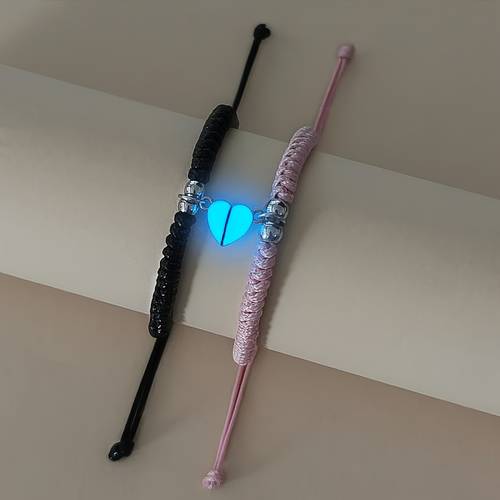 photo de l'article lot de 2 bracelets de couple à multiples nœuds et positionnement de cœur pêche phosphorescents, bracelets tendance tissés à , cadeau de la saint-valentin, accessoire de , pour un port